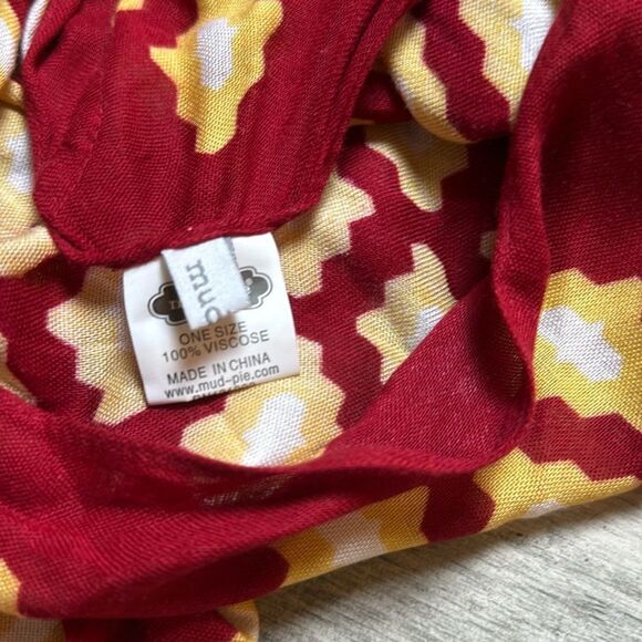 Elegant FSU Red and Gold Infinity Scarf - Picture 2 of 5